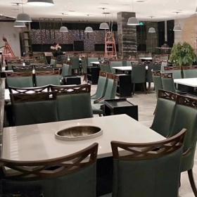 西安某连锁餐厅火锅桌椅定制案例