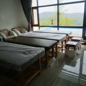 西安蓝田云居花谷林苑酒店实木推拿按摩床交货完成