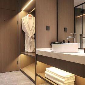 延安某星级老酒店翻新设计客房样板间装修家具软装完美落地